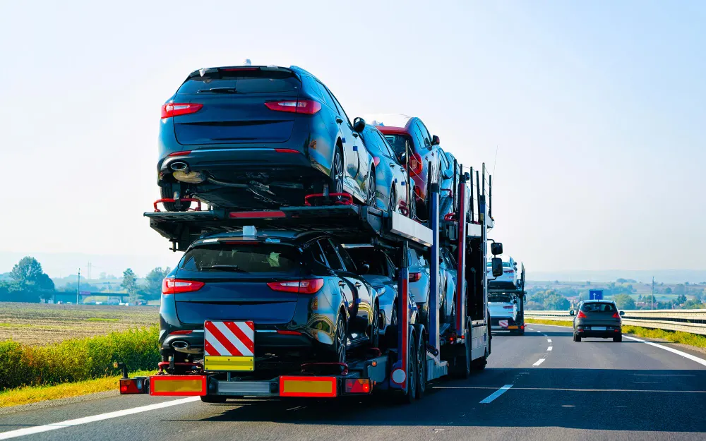 Enclosed Car Shipping Services USA car transport visual