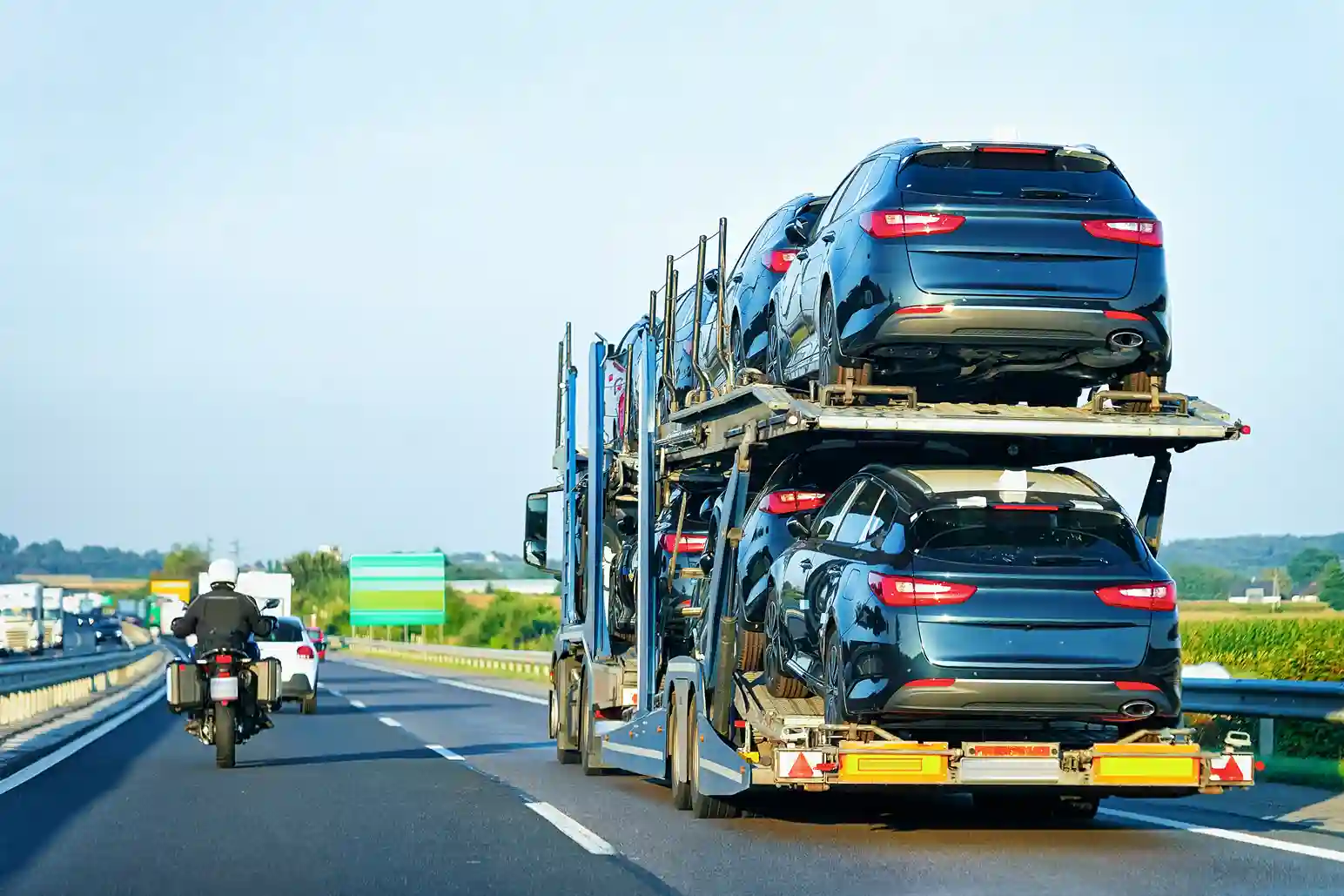 Car Shipping Reviews and Customer Experience USA car transport visual